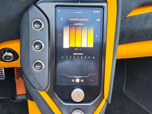 Used 2024 McLaren 750S Spider image 23