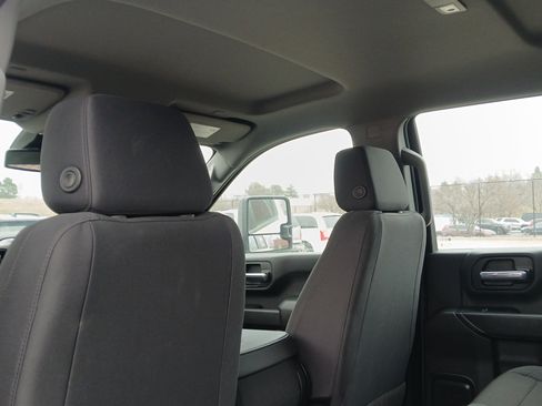 Used 2025 Chevrolet Silverado 2500 W/T w/ WT/CX Safety Package image 20