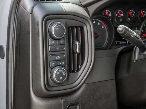 Used 2025 Chevrolet Silverado 2500 Custom w/ Custom Convenience Package AWD/4WD image 28