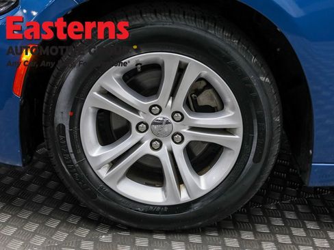 Used 2021 Dodge Charger SXT w/ Leather Interior Group image 33