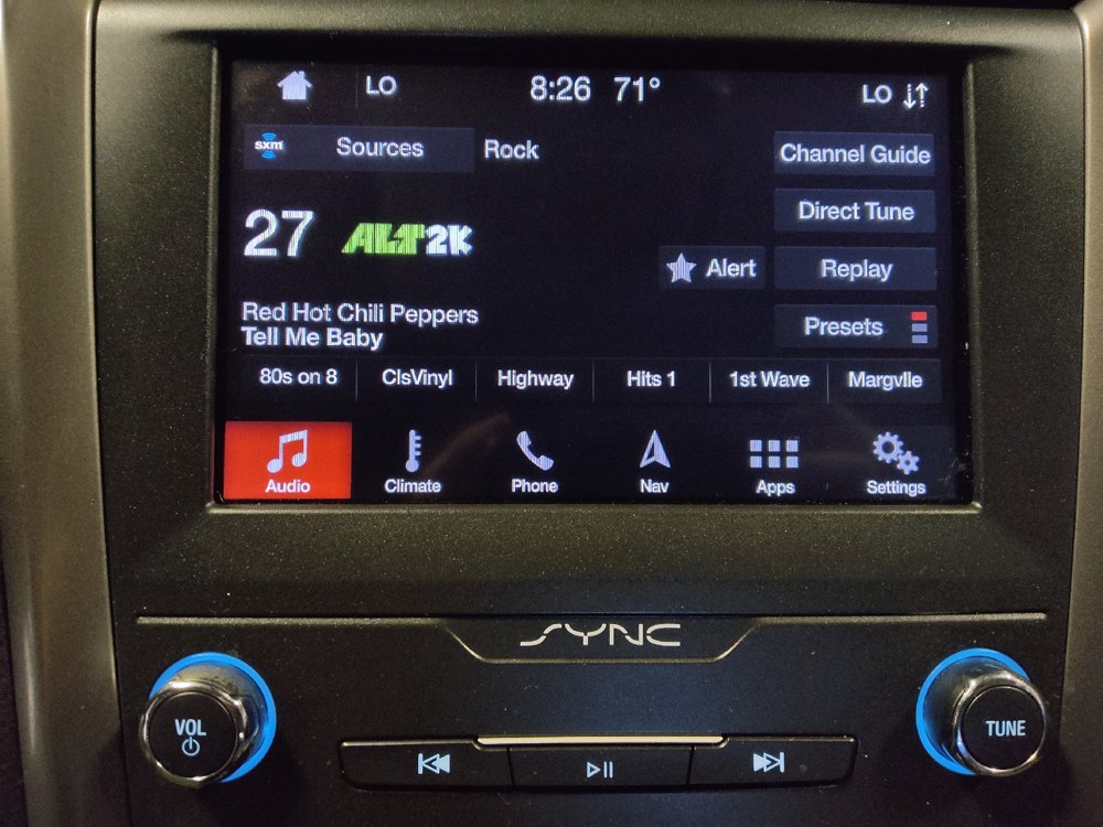 Used 2019 Ford Fusion SEL FWD image 25