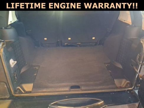 Used 2018 Jeep Wrangler Unlimited Sahara image 26