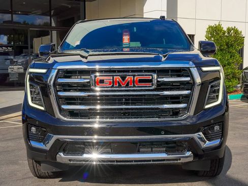 New 2026 GMC Yukon Elevation image 4