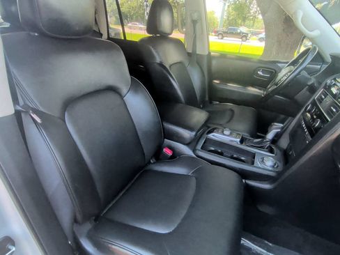Used 2021 Nissan Armada SV AWD/4WD image 21