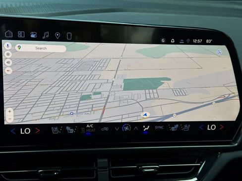 New 2026 Chevrolet Equinox EV RS image 18