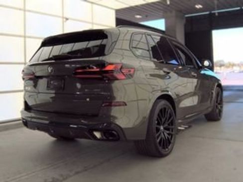 Used 2024 BMW X5 sDrive40i w/ M Sport Package RWD image 8