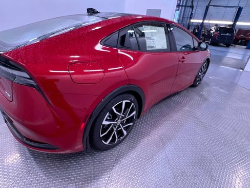 New 2026 Toyota Prius Plug-In Hybrid image 8