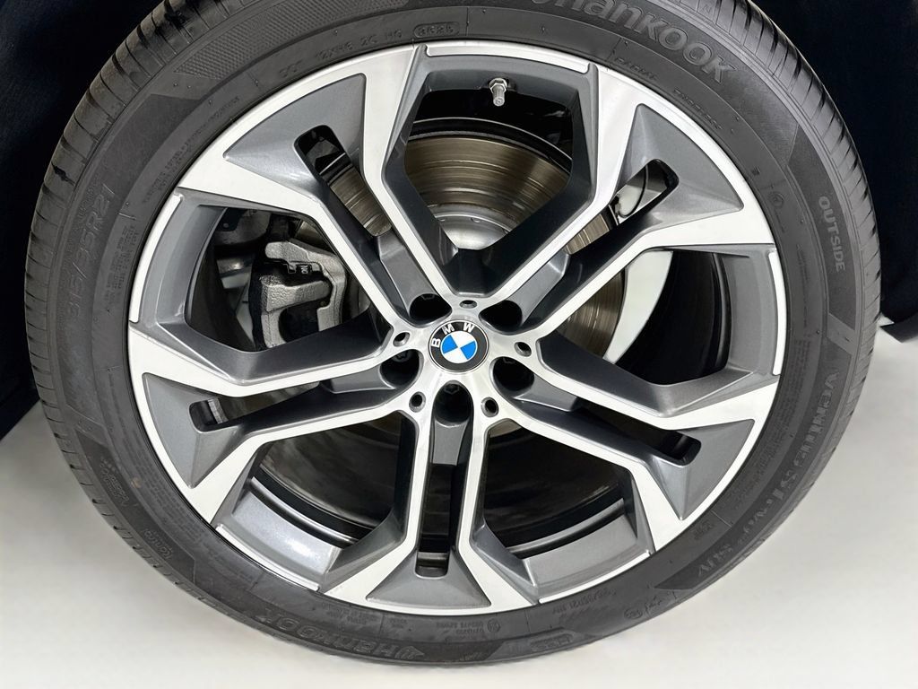 Used 2026 BMW X5 sDrive40i w/ Parking Assistance Package RWD image 30