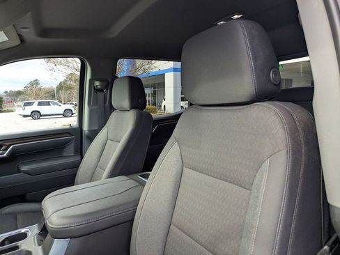 Used 2024 Chevrolet Silverado 1500 LT Trail Boss image 14