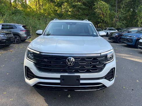 New 2026 Volkswagen Atlas SEL Premium R-Line image 3