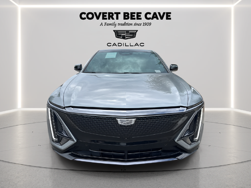 Certified 2024 Cadillac Lyriq Sport RWD image 2