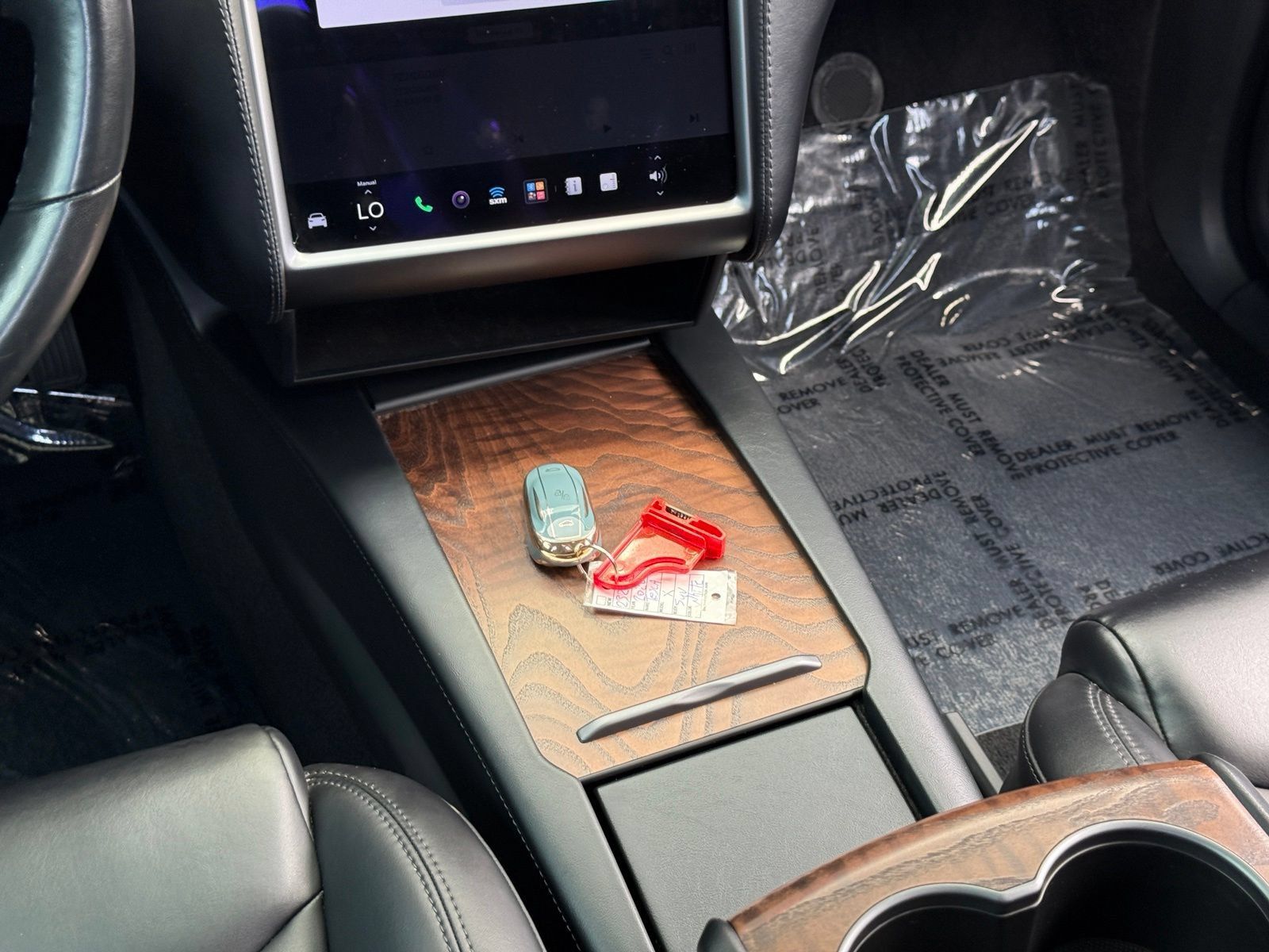 Used 2020 Tesla Model X Long Range AWD/4WD image 29