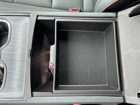 New 2026 GMC Acadia AT4 w/ LPO, Floor Liner Package image 29