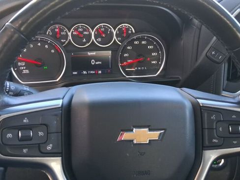 Used 2020 Chevrolet Silverado 1500 LT w/ Convenience Package image 17