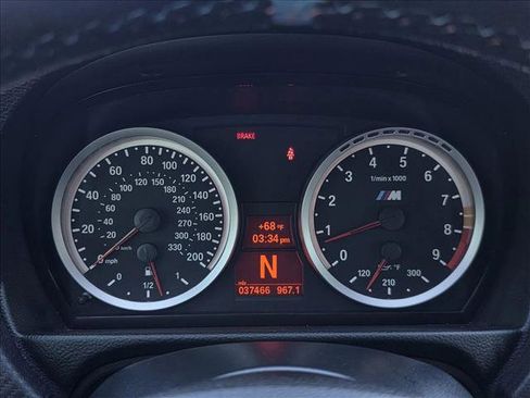 Used 2010 BMW M3 Coupe image 21