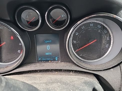 Used 2016 Buick Encore FWD image 3