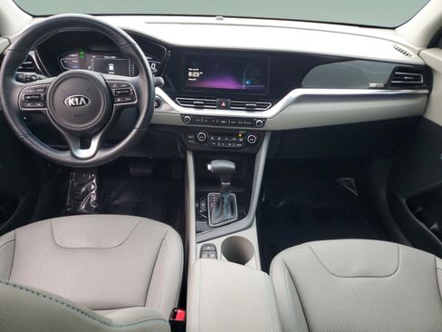 Used 2021 Kia Niro EX Premium image 10