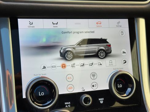 Used 2019 Land Rover Range Rover Sport Supercharged image 25