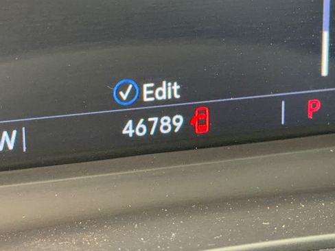 Used 2023 Cadillac XT6 Luxury FWD image 26