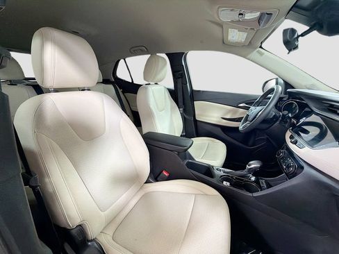 Used 2023 Buick Encore GX Preferred w/ Cold Weather Comfort Package FWD image 28