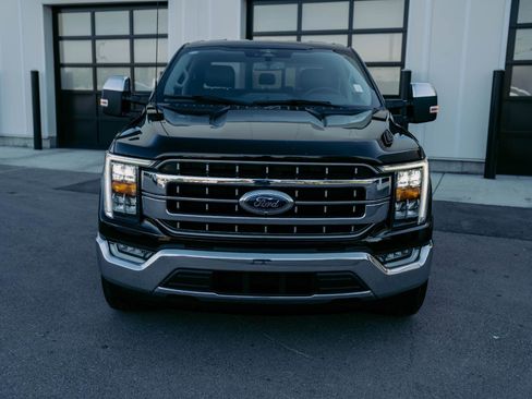 Used 2023 Ford F150 Lariat w/ Trailer Tow Package image 2