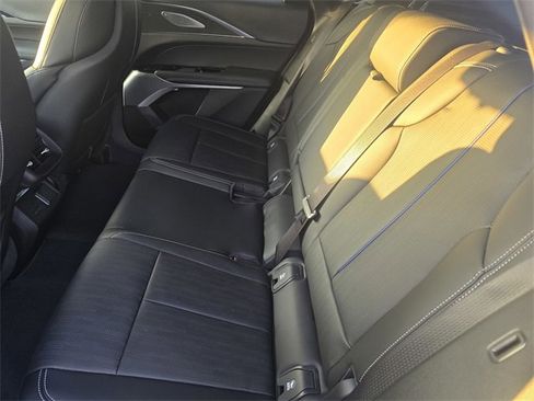 New 2026 Cadillac Lyriq V image 12