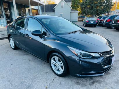 Used 2017 Chevrolet Cruze LT