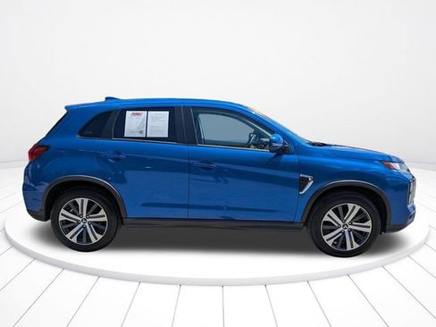 Used 2024 Mitsubishi Outlander Sport SE AWD/4WD image 3