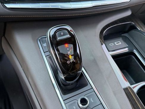 Used 2021 Cadillac Escalade Sport w/ Driver Assist Tech Package image 31