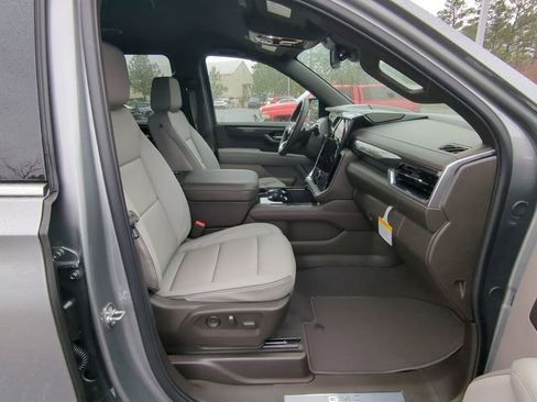 New 2026 GMC Yukon XL Elevation image 44