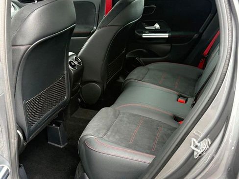New 2026 Mercedes-Benz GLA 35 AMG 4MATIC image 24