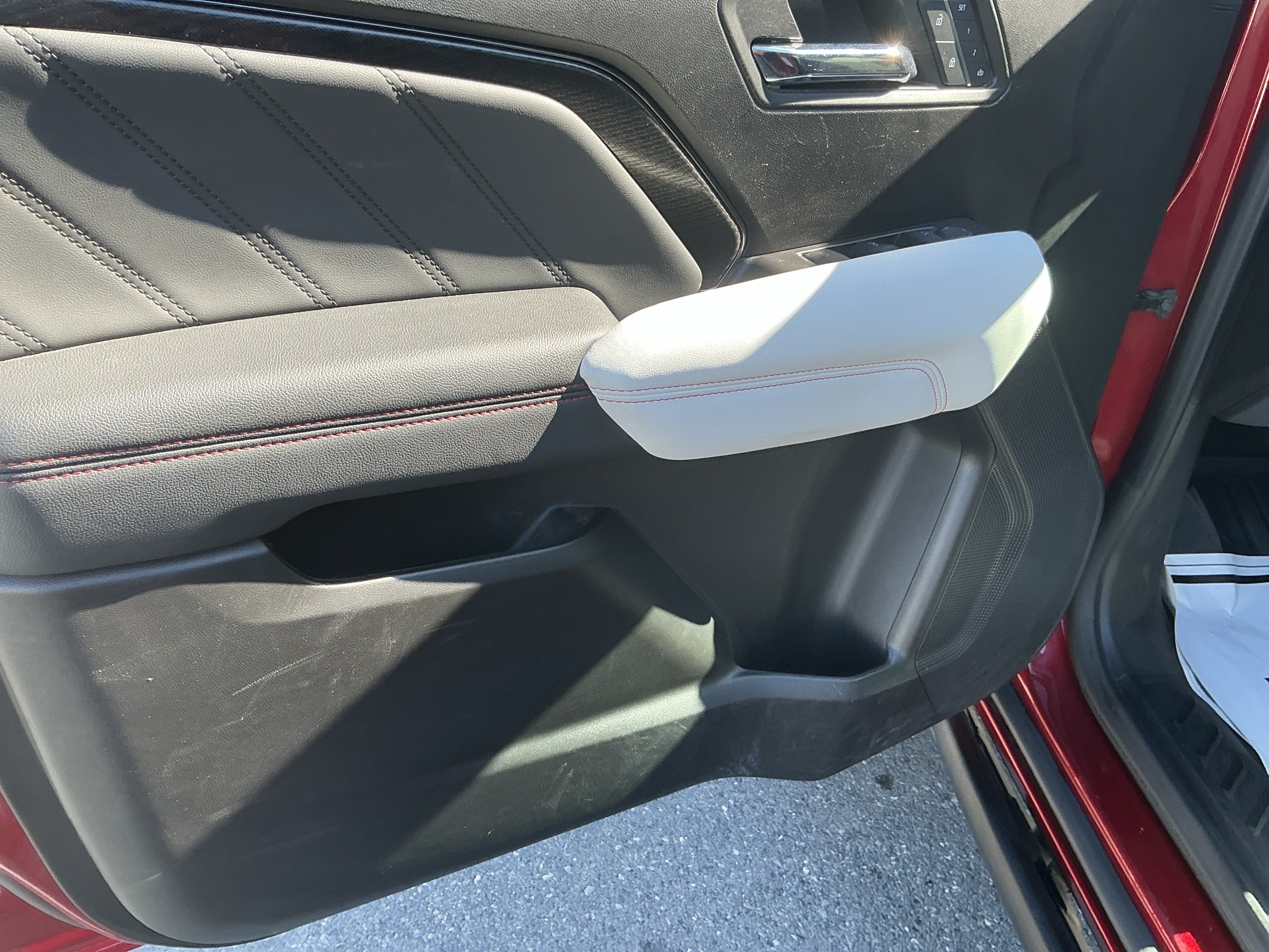 Used 2024 GMC Canyon AT4X AWD/4WD image 22