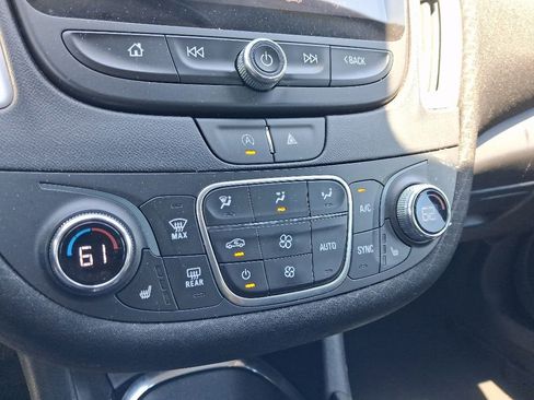 Used 2024 Chevrolet Malibu LT FWD image 25