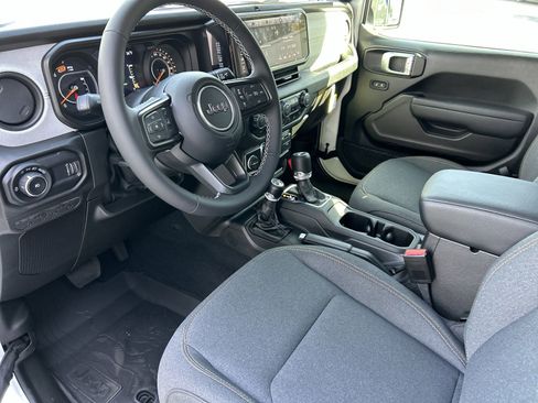 New 2025 Jeep Wrangler Sport S image 23