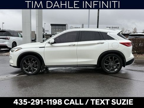 Used 2019 INFINITI QX50 Essential w/ Sensory Package image 6