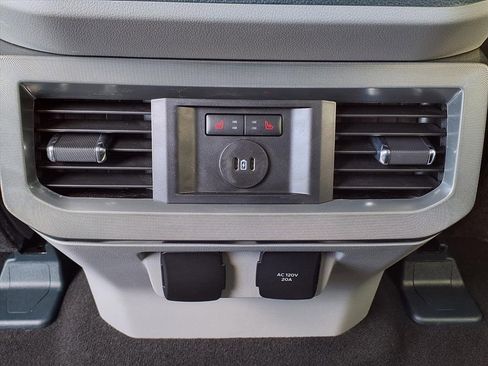 Used 2024 Ford F350 Limited w/ FX4 Off-Road Package image 17