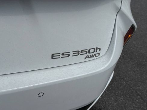 New 2026 Lexus ES 350h AWD w/ Convenience Package image 28