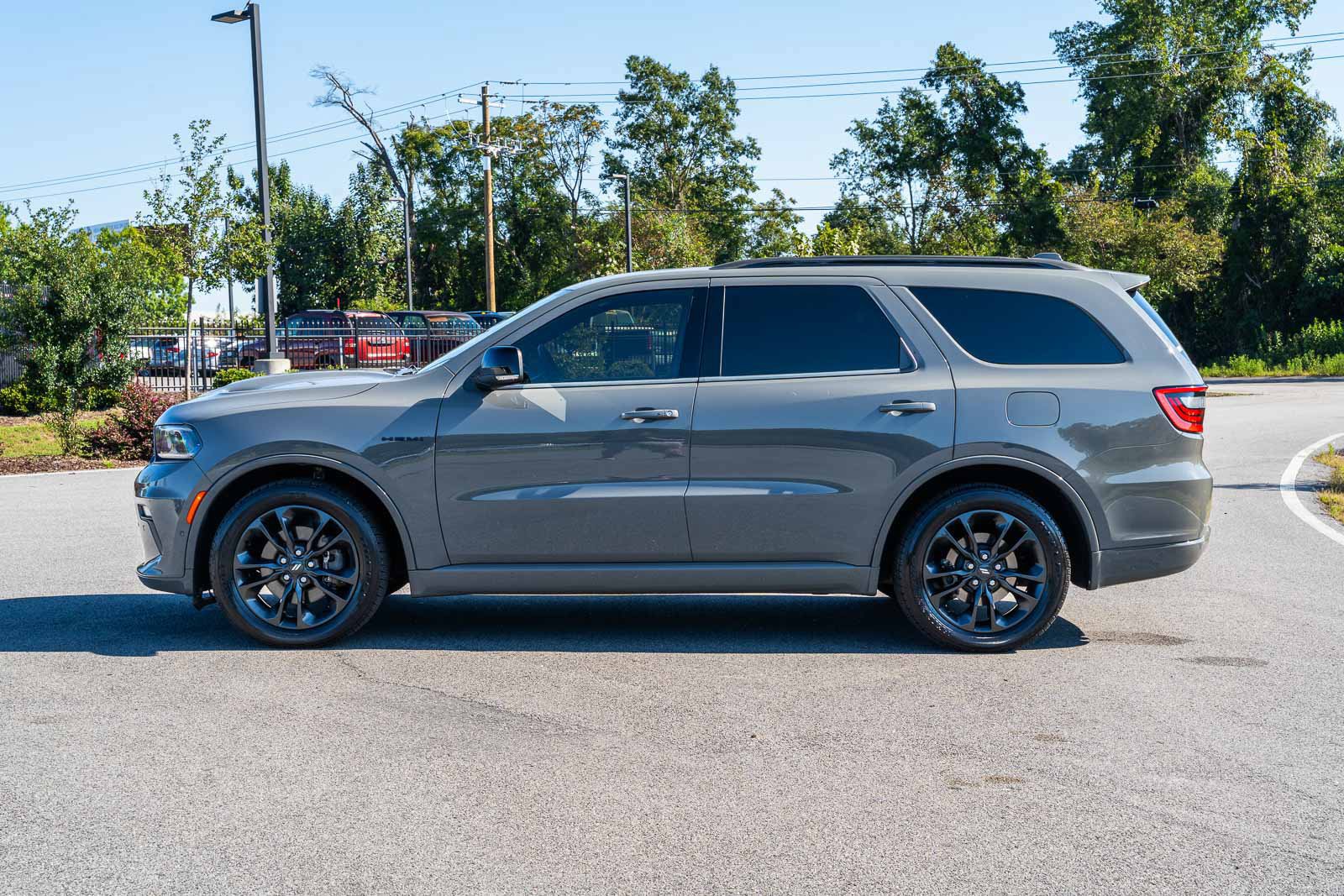 Used 2022 Dodge Durango R/T w/ Blacktop Package AWD/4WD image 9