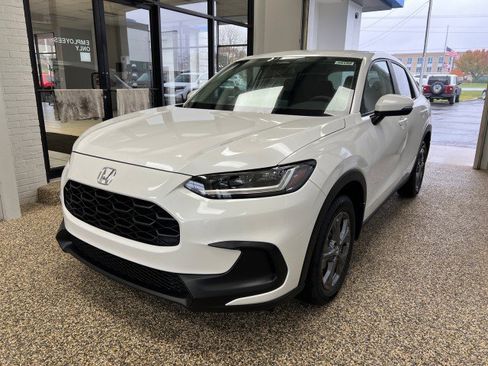 New 2026 Honda HR-V LX image 5