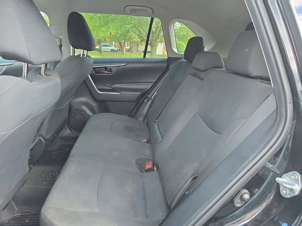 Used 2020 Toyota RAV4 LE w/ All Weather Liner Package AWD/4WD image 24