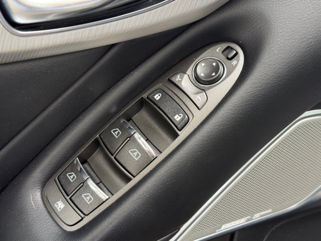 Used 2023 INFINITI Q50 Luxe w/ Cargo Package RWD image 20