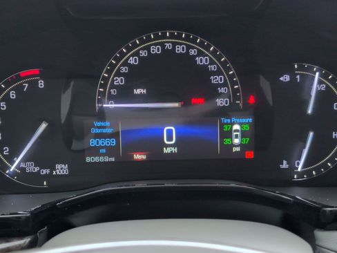 Used 2017 Cadillac XT5 Premium Luxury image 24