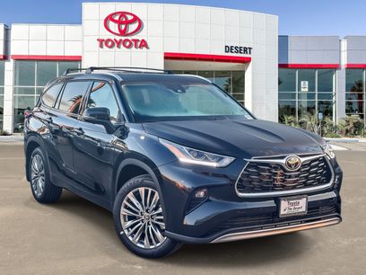 New 2026 Toyota Highlander Platinum
