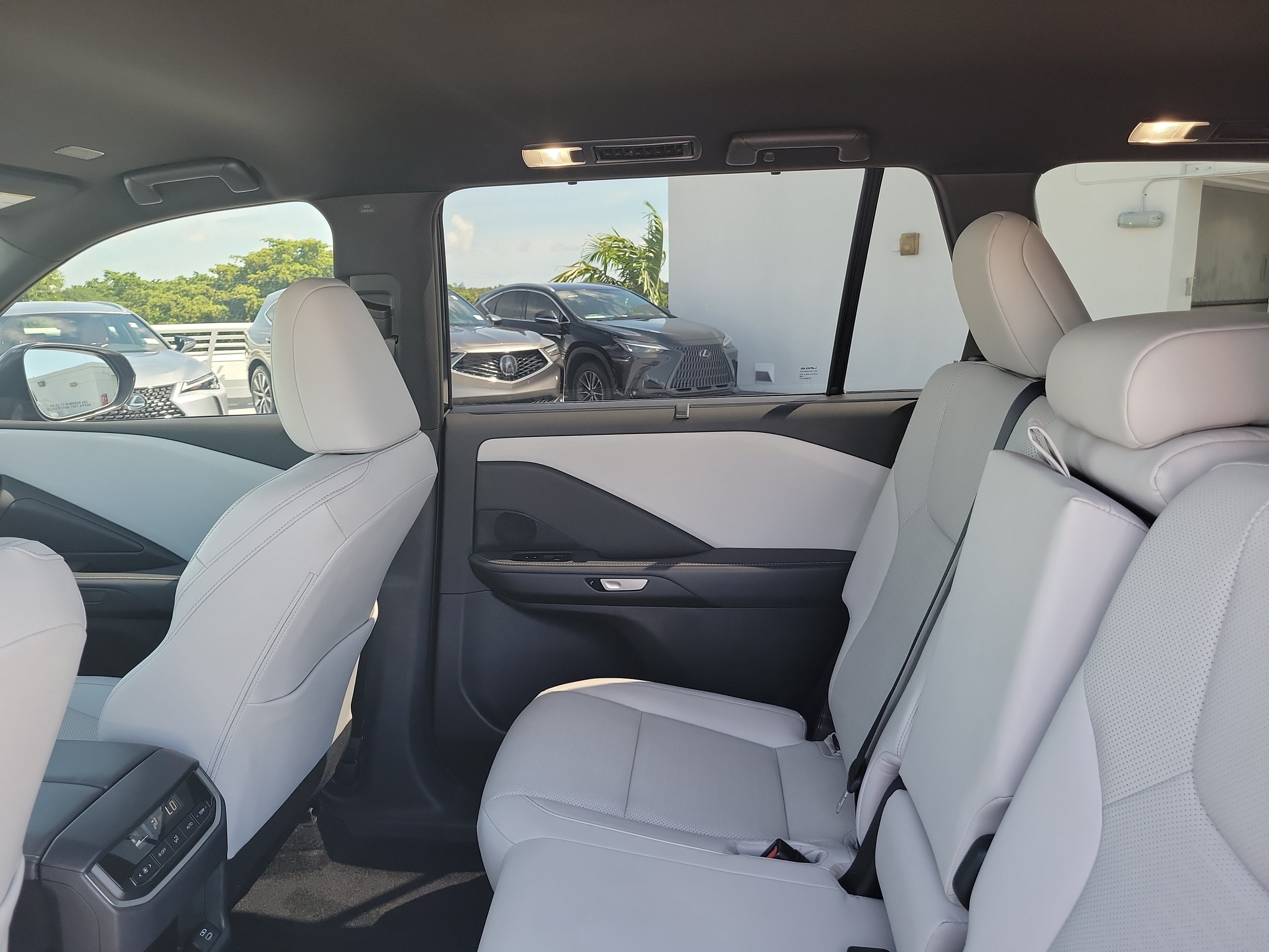 Used 2026 Lexus TX 350 FWD w/ Convenience Package image 13