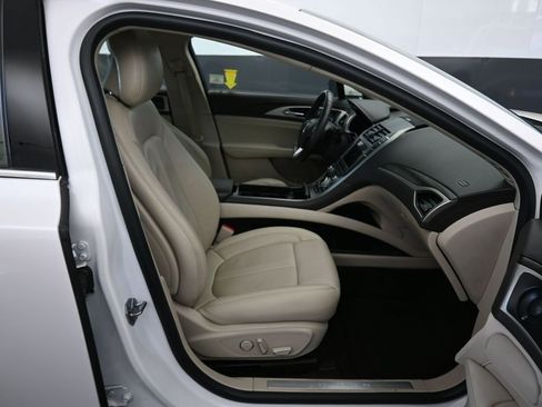 Used 2019 Lincoln MKZ Reserve w/ Reserve Plus Package image 44