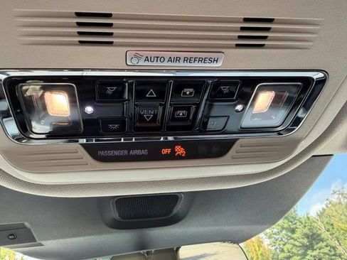 Used 2025 Lincoln Aviator Reserve w/ Equipment Group 201A AWD/4WD image 19