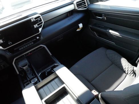 Certified 2026 Toyota Tundra SR5 w/ SR5 Convenience Package image 11