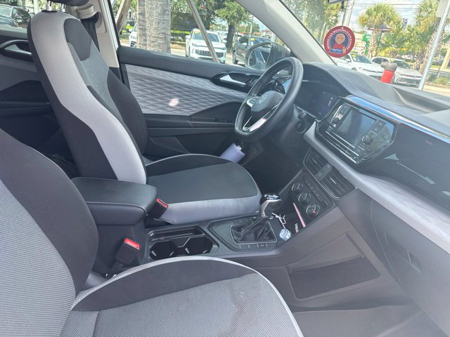 Certified 2022 Volkswagen Taos S FWD image 13
