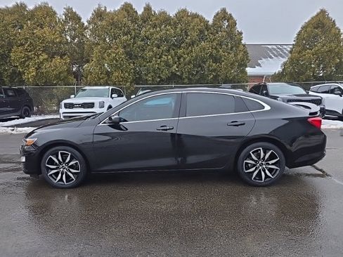 Used 2022 Chevrolet Malibu RS image 4