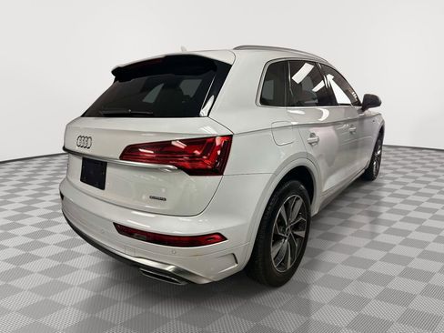 Used 2023 Audi Q5 2.0T Premium w/ Convenience Package image 5